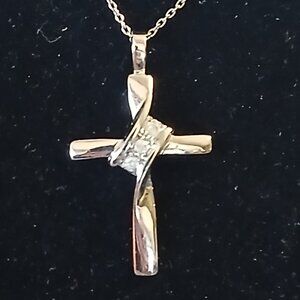 Silver Signed Necklace with Silver Cross and 3 1/10  Diamonds